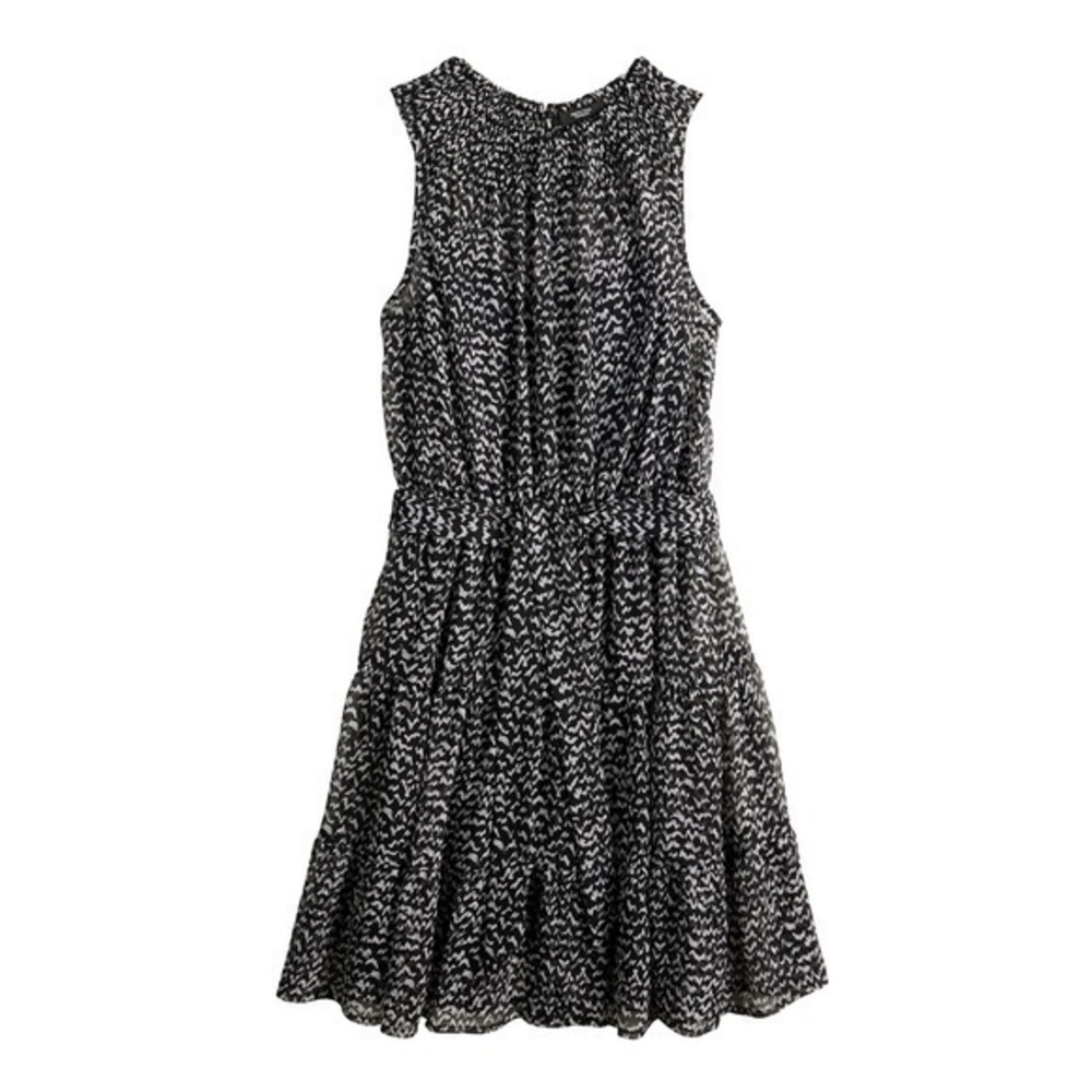 Simply Vera Vera Wang Smocked Neck Day Dress 💕